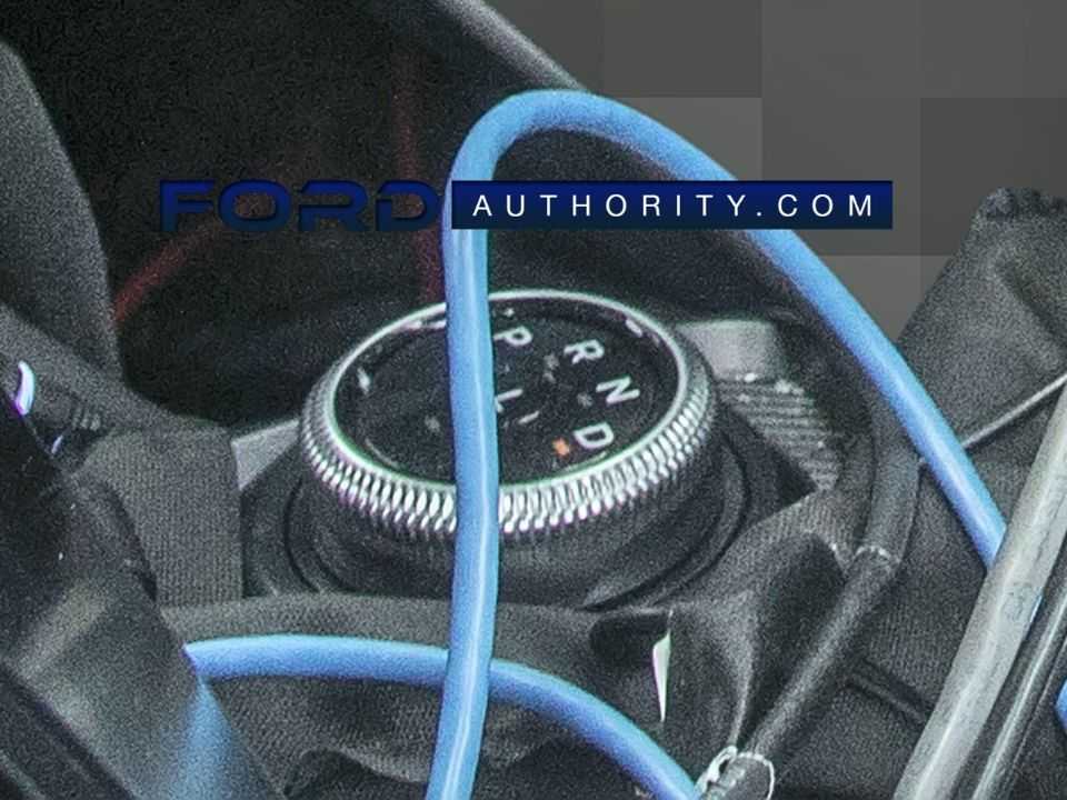 Interior da Ford Maverick é flagrado pela primeira vez